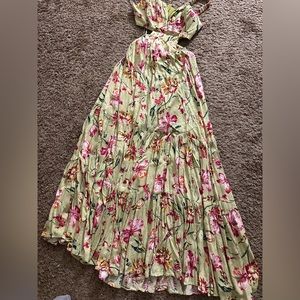 Lulus cut out midi dress